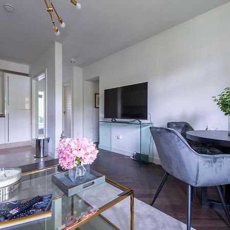 2 Bedroom Modern Urban Sanctuary 1Cc - Cherrydeal 伦敦 外观 照片