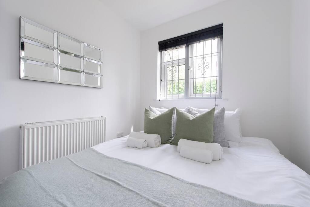 2 Bedroom Modern Urban Sanctuary 1Cc - Cherrydeal 伦敦 外观 照片
