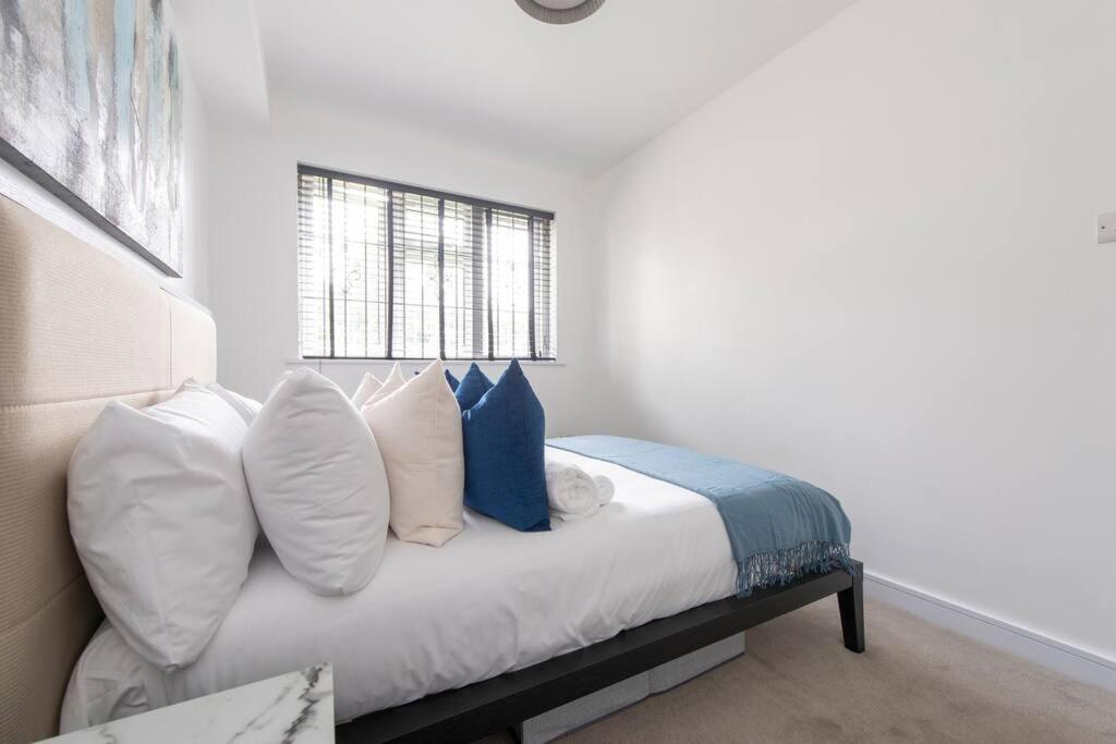 2 Bedroom Modern Urban Sanctuary 1Cc - Cherrydeal 伦敦 外观 照片